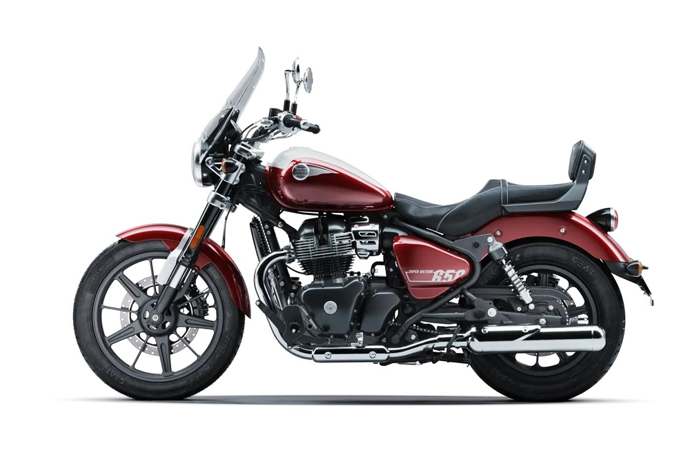 Royal Enfield Super Meteor 650 Celestial Red (Tourer / Premium)