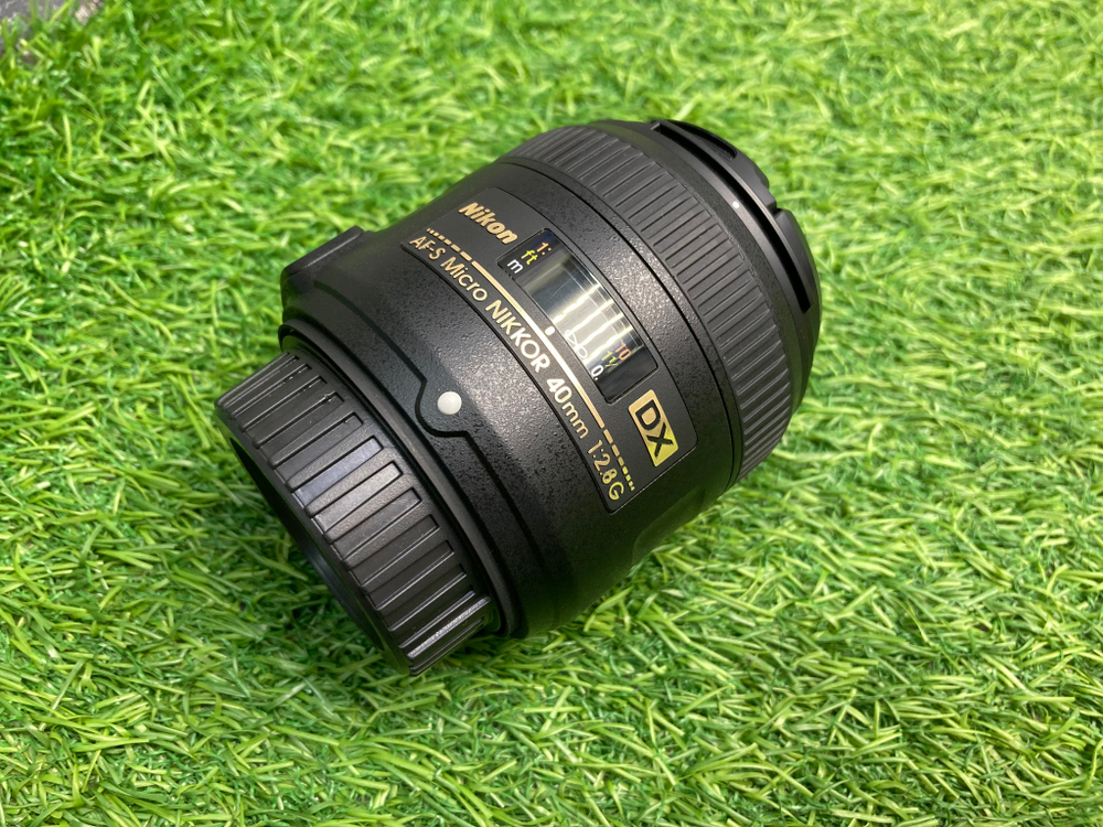 Nikon 40mm 2.8G AF-S DX Micro