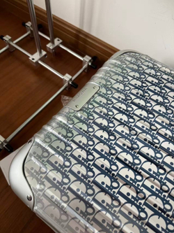 Дорожный чемодан Rimowa x DIOR
