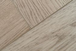 Strong Step Ideal Monsoon, 1,588 м²