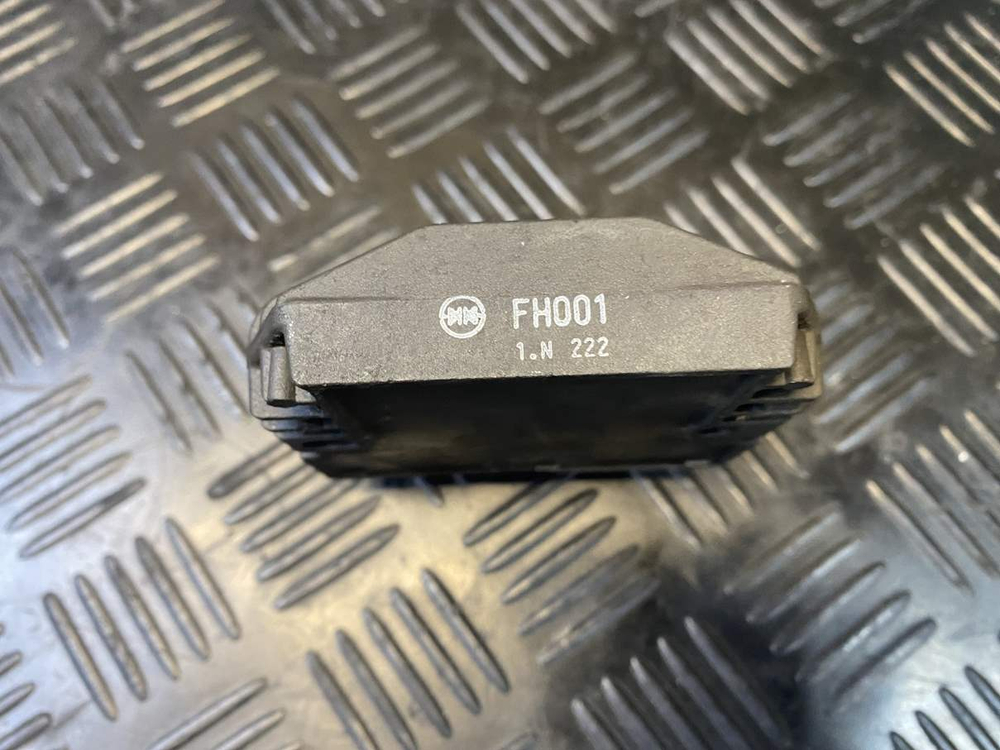 Реле зарядки Yamaha TDM900 RN08 2002