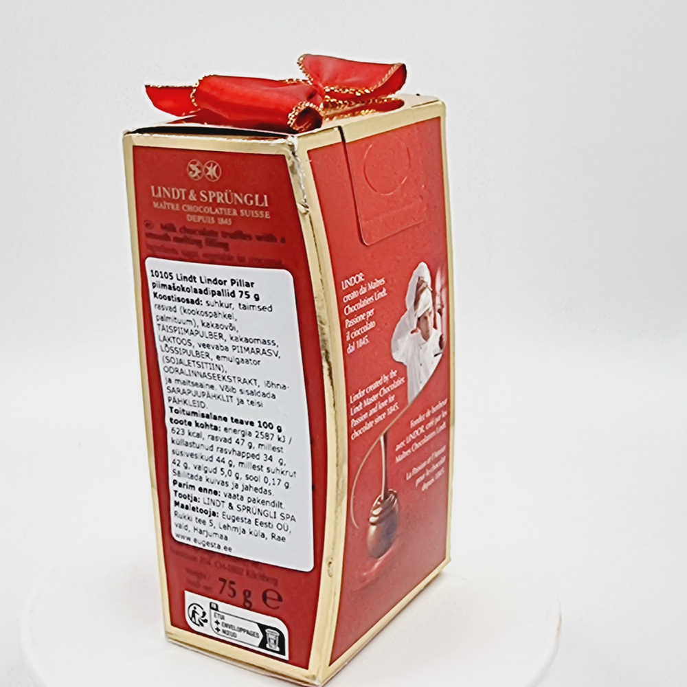 Конфеты из молочного шоколада Lindt Lindor в подарочной коробке 75 г (Из Финляндии)