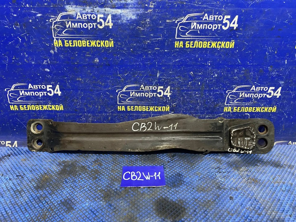 Балка передняя продольная MITSUBISHI LIBERO 2001