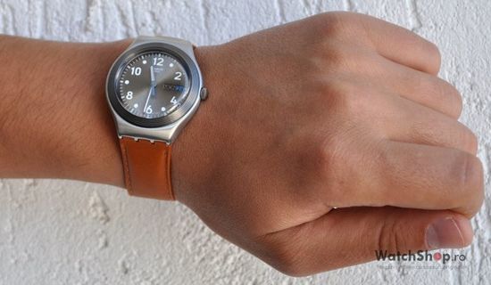 Наручные часы Swatch YGS775