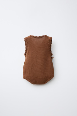 ZARA ТРИКОТАЖНОЕ КИМОНО С ЦВЕТАМИ КРОШЕ, КАРАМЕЛЬНЫЙ