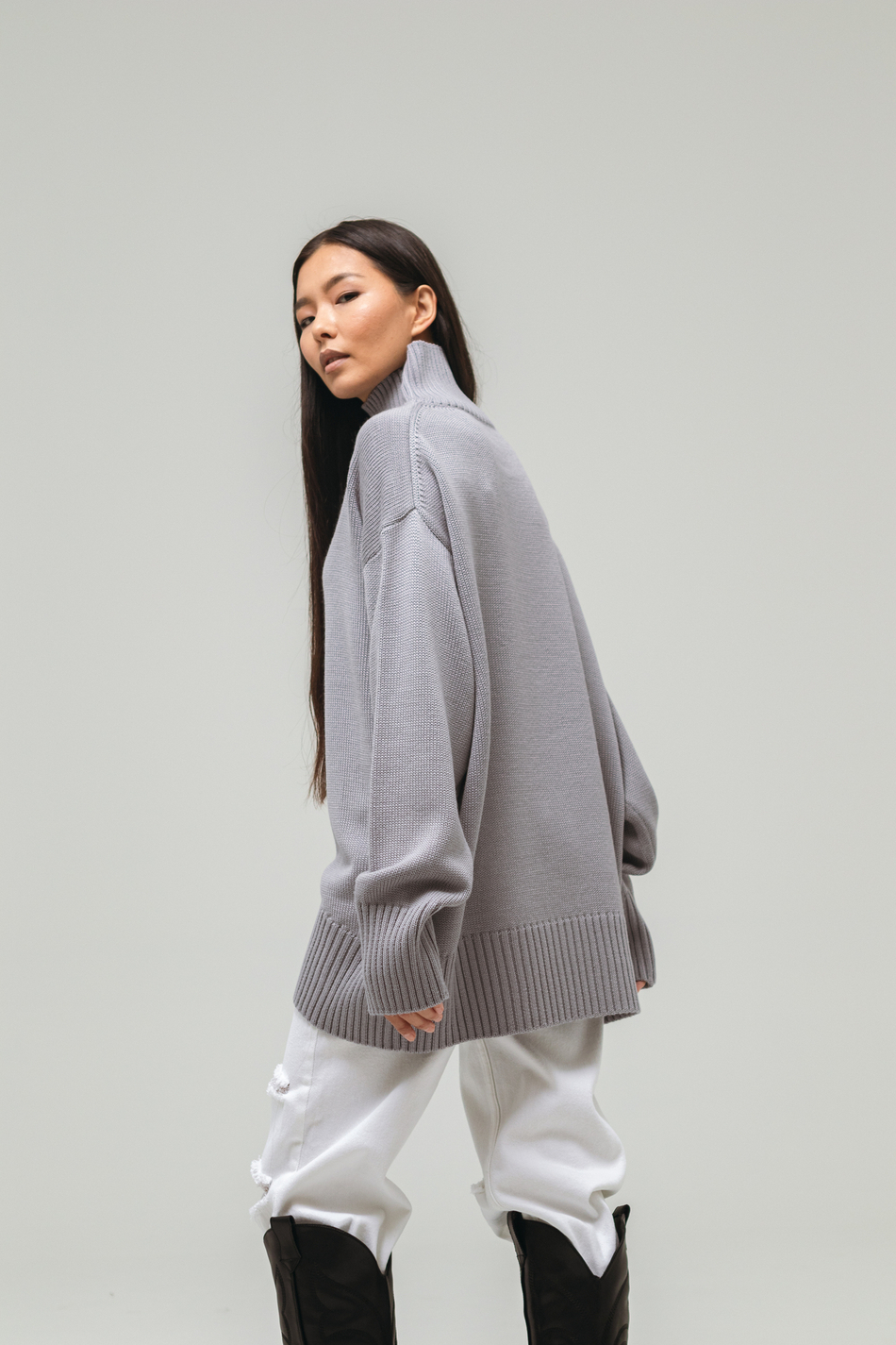 Свитер базовый