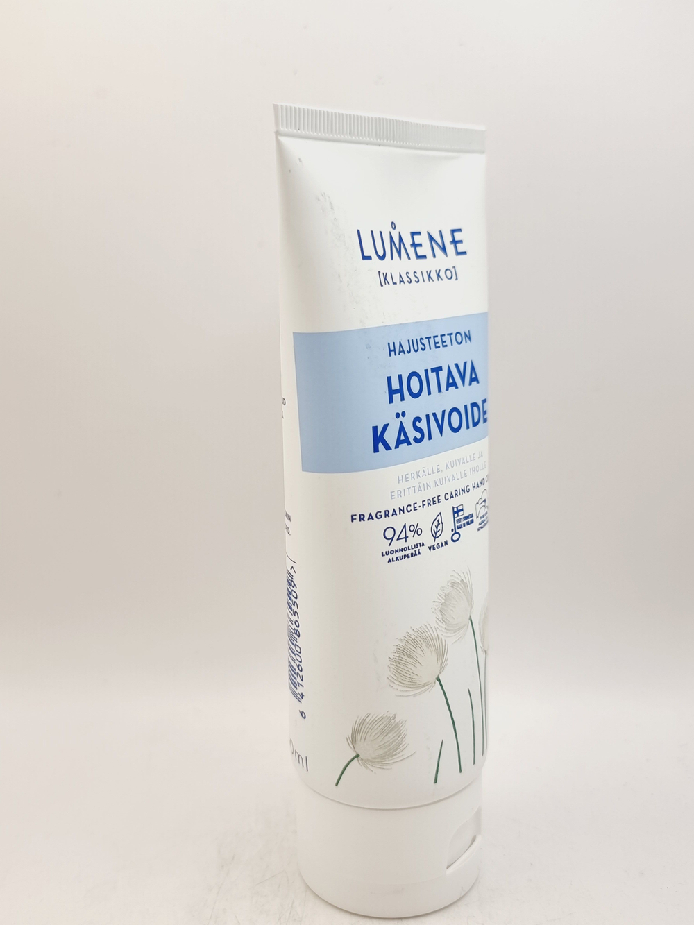 Крем для рук Lumene KLASSIKKO питательный с растительными экстрактами без запаха 100 мл (Из Финляндии)