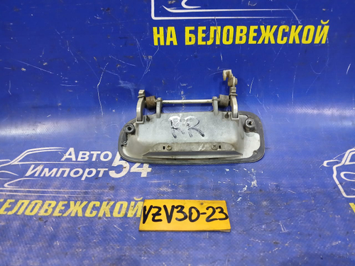 Ручка двери задней правой внешняя TOYOTA CAMRY PROMINENT 1991