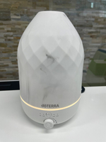 Набор эфирных масел doTERRA «Аромагия» с диффузором VOLO, 10x5 мл