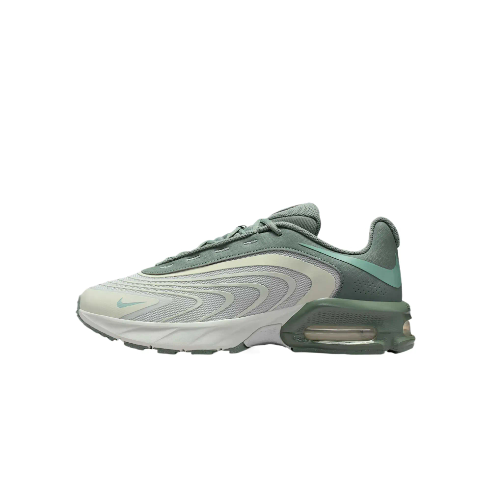 Nike Air Max Fire