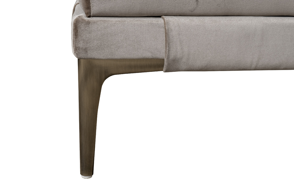 Банкетка велюровая Garda Decor Prima Velvet бежевая на металлическиx опораx