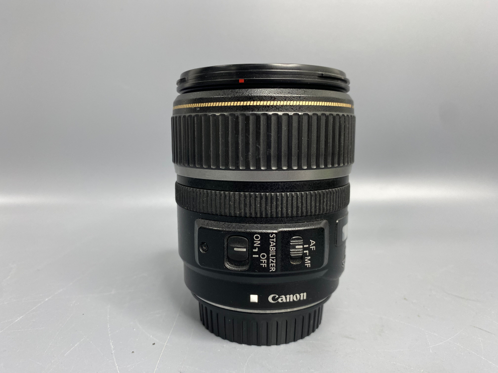 Canon EF-S 17-85mm 4-5.6 IS USM Царапины