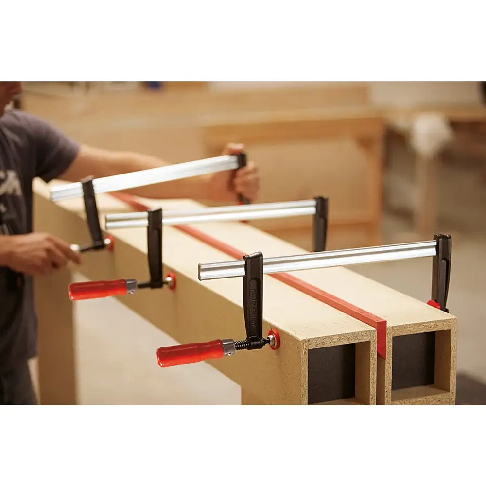 Струбцина из ковкого чугуна BESSEY TPN20BE