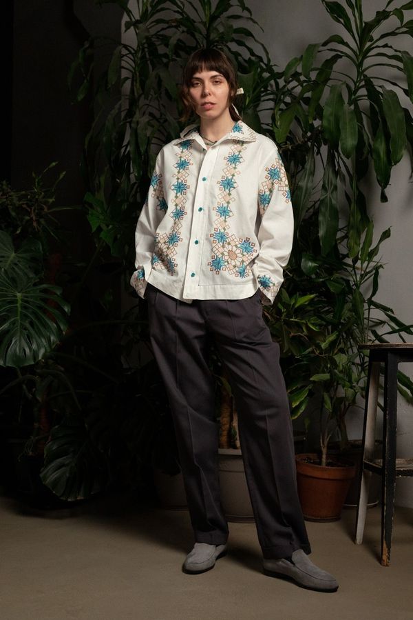 Рубашка Украшенная Повторяющимся Узором / Repeating Pattern Long Sleeve белая - фото 2