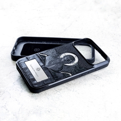 Чехол Euphoria HM Pantocrator Lux для iPhone 18 Pro Max разобран — задняя крышка с иконой Пантократора из кожи ската и CROC, силиконовая рамка, мягкая подложка
