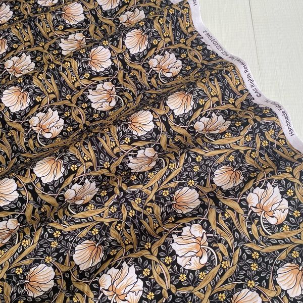 отрез 80 см, Pimpernel на черном, Моррис, 100% хлопок Handmade Fabrics 3