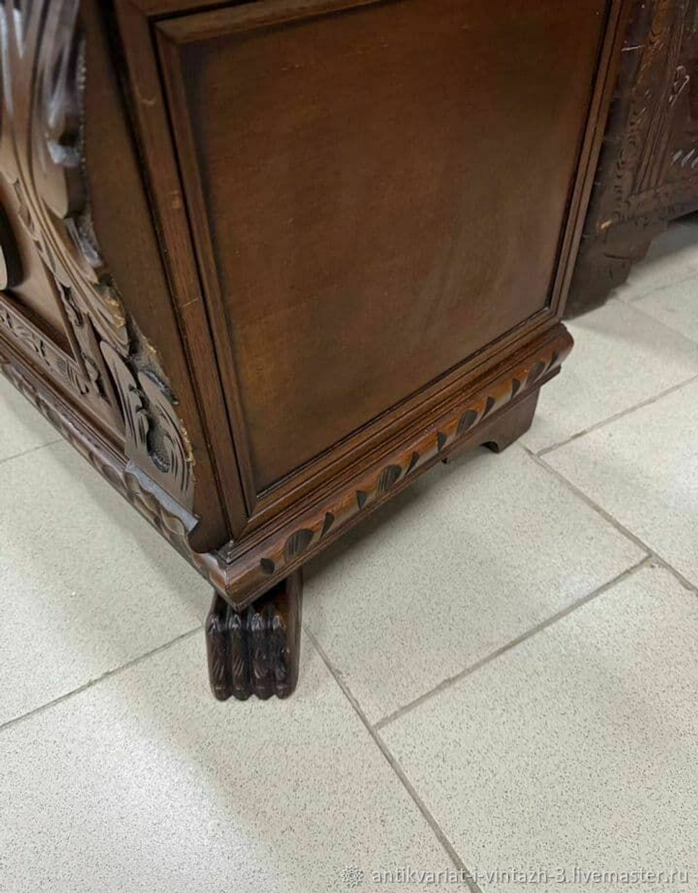 Старинный сундук