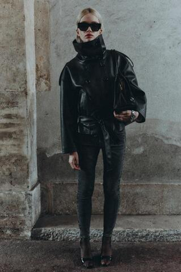 ZARA КУРТКА ИЗ ИСКУССТВЕННОЙ КОЖИ С РЕМНЕМ, ЧЕРНЫЙ