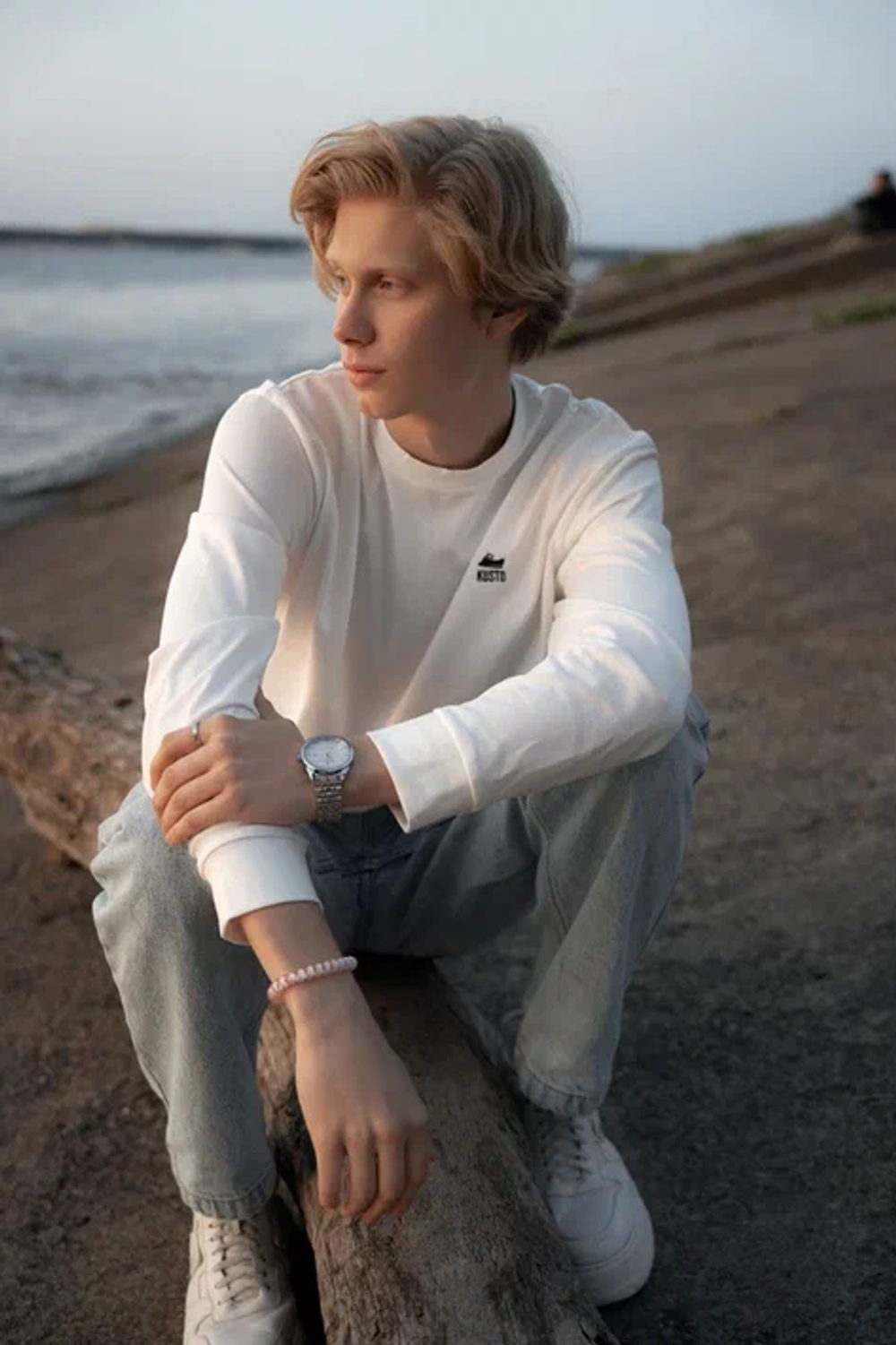 Base White