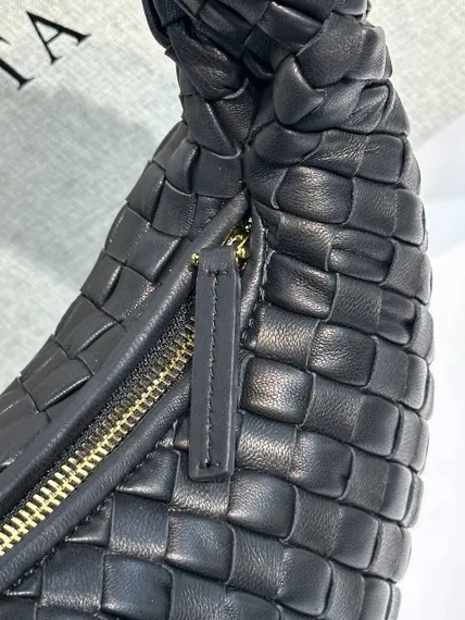 Сумка Bottega Veneta "Veneta"