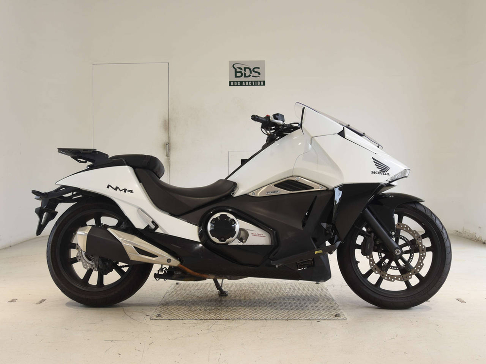 Honda NM4-01 Vultus 2016
