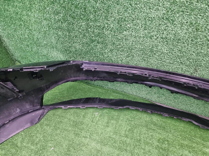 Бампер передний Porsche Taycan (2019-2024)