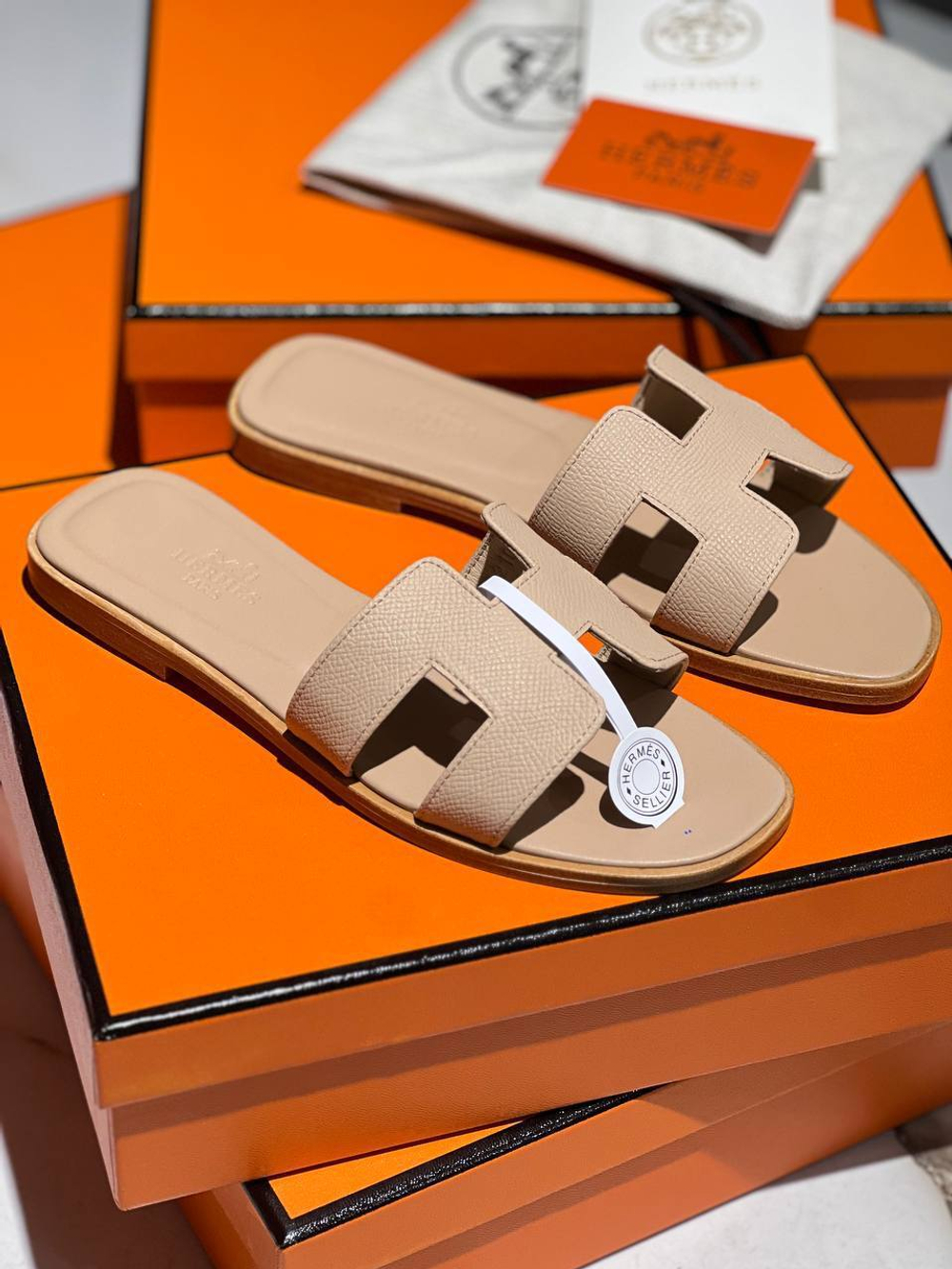 Шлепанцы Hermes