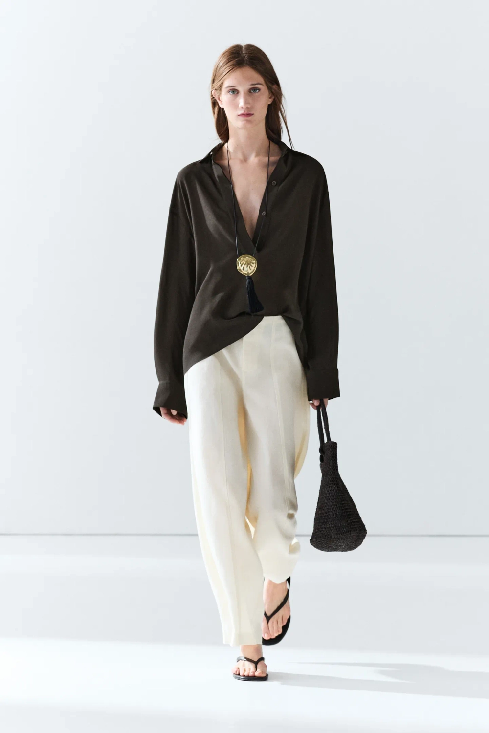 Рубашка с отложным воротником и пуговицами - MASSIMO DUTTI