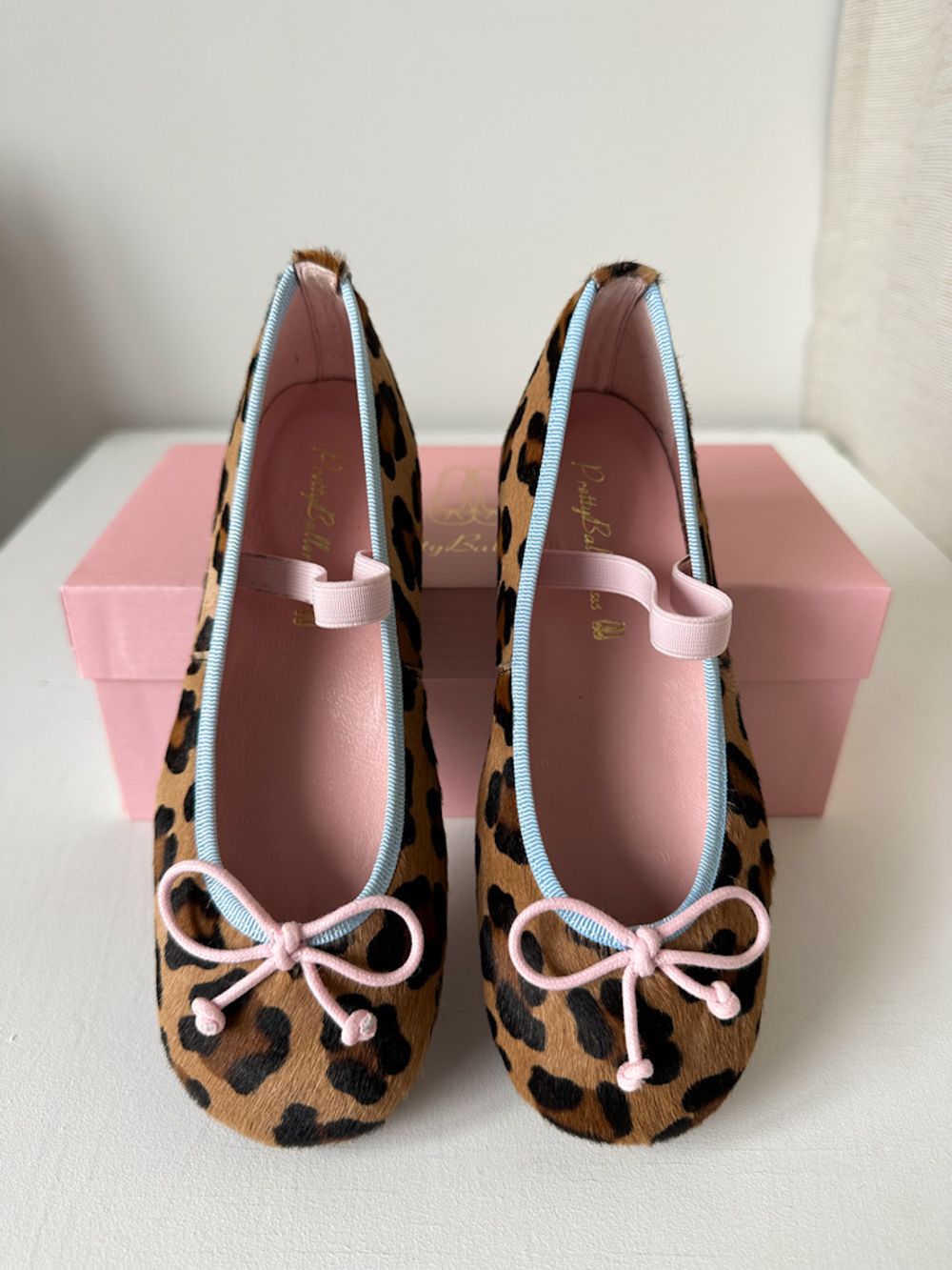 Новые текстильные туфли Pretty Ballerinas , 30
