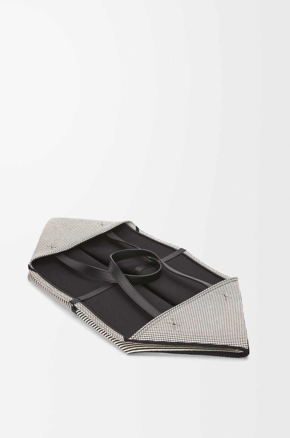 Loewe Сумка-тоут XXL Puzzle Fold из жаккардовой канвы и телячьей кожи, натуральный/черный