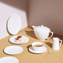 Wedgwood Jasper Conran Белая миска Strata 18 см EAN 701587293761