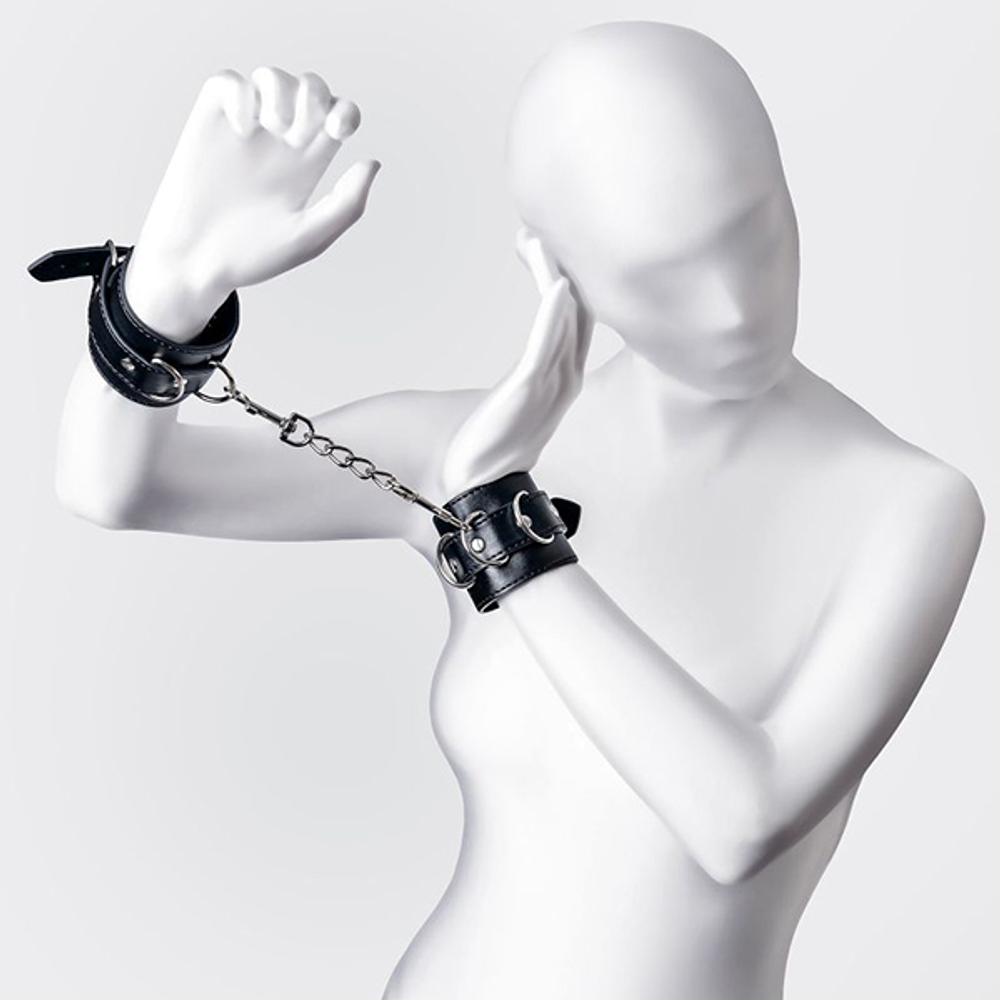 Черные наручники на сцепке ToyFa Anonymo 310103