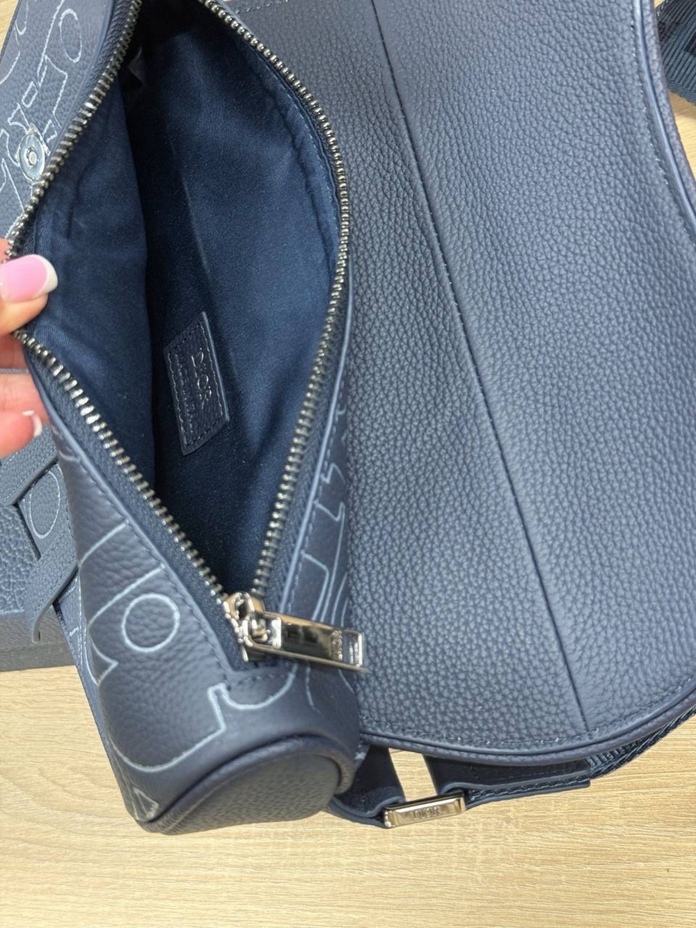 Сумка через плечо Christian Dior Saddle