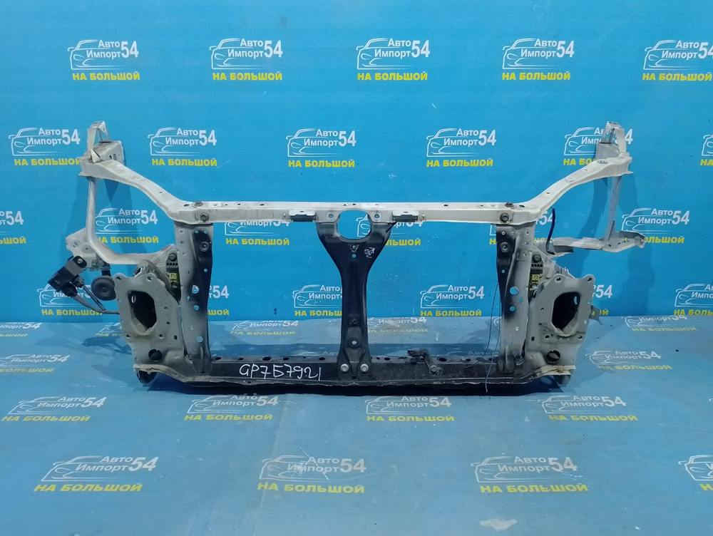 Рамка радиатора / телевизор SUBARU IMPREZA 2011-2016