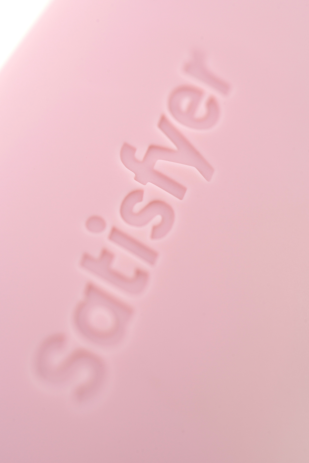 Вакуумно-волновой стимулятор Satisfyer Curvy 2+ с возможностью управления через приложение розовый