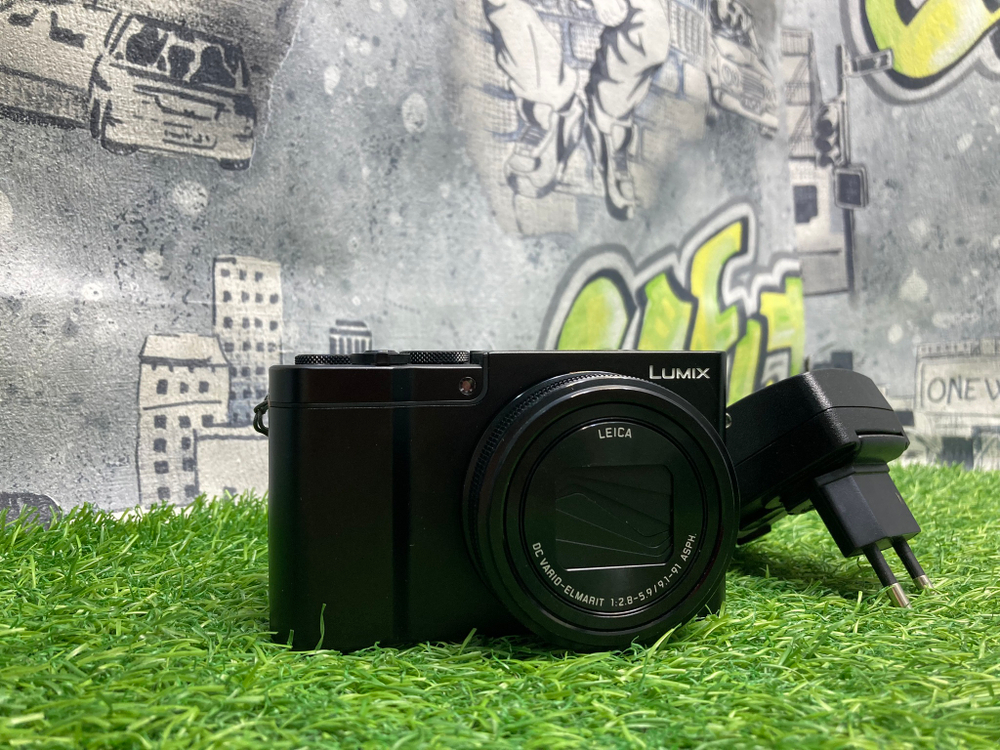 Panasonic Lumix DMC-TZ101