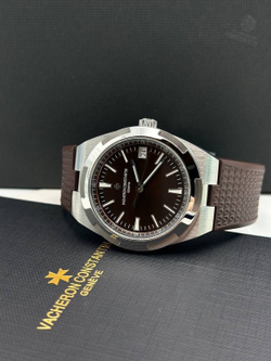 Часы Vacheron Constantin Overseas