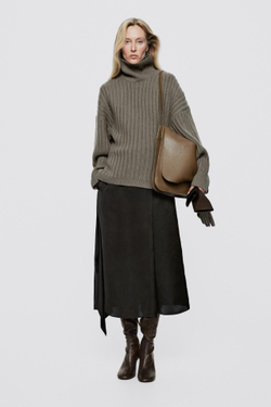 Massimo Dutti Гибкие кожаные сапоги на каблуке - Limited Edition, коричневый