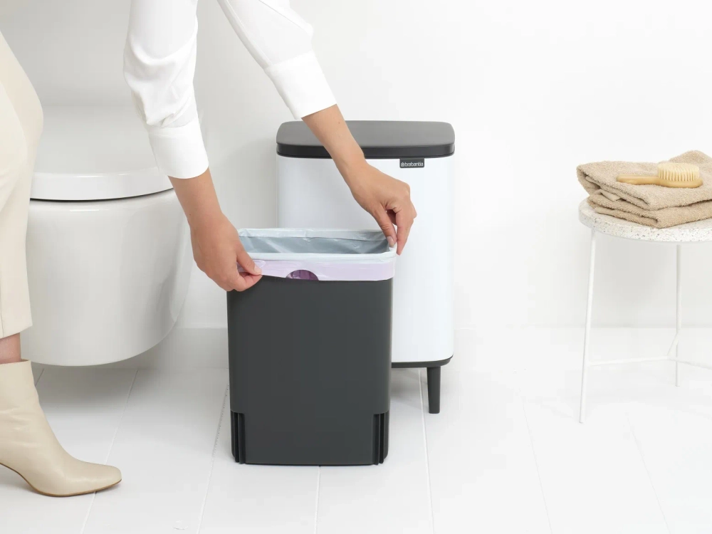 Brabantia Контейнер для мусора Bo Touch Hi 12л белый 227240