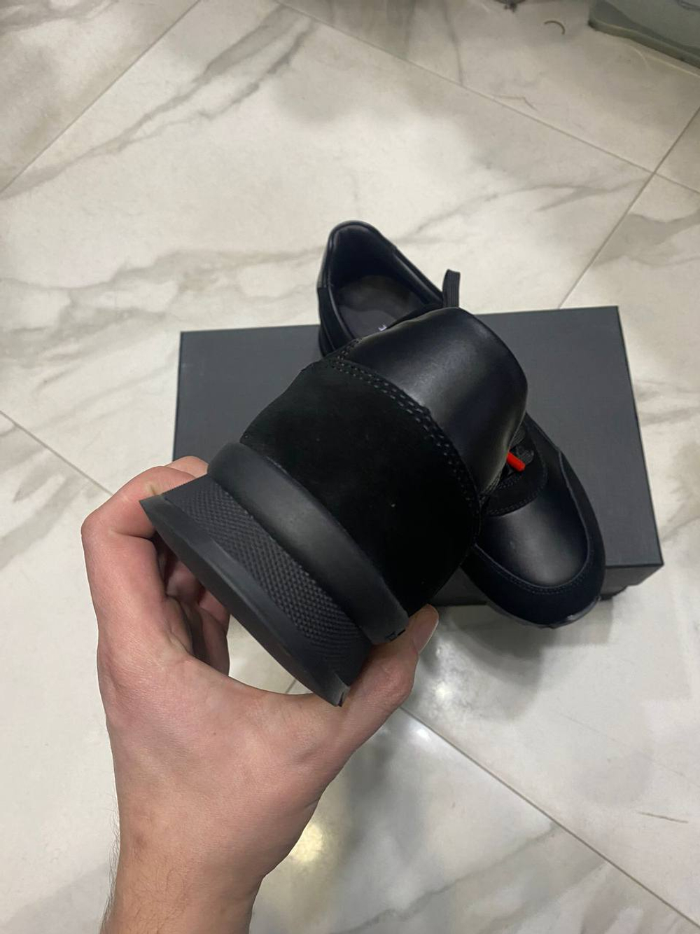 Кроссовки Kiton