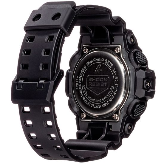 Наручные часы Casio GA-700-1B
