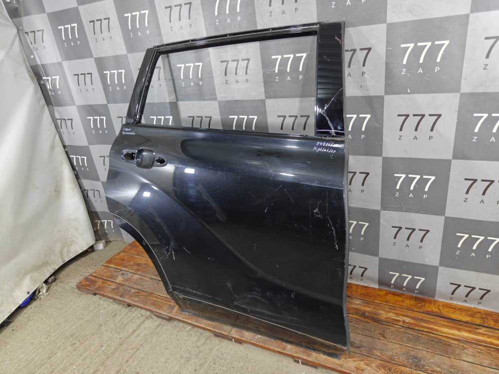 Дверь задняя правая Toyota Highlander 4 (U70) 19-нв Б/У Оригинал 670030E190