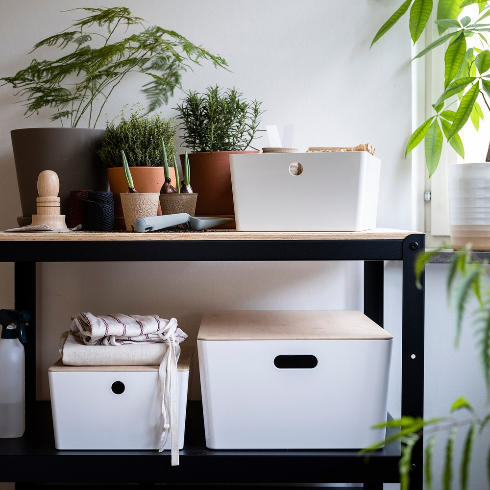 IKEA KUGGIS  (ИКЕА КУГГИС)  -  Контейнер - белый 26х35х15 см