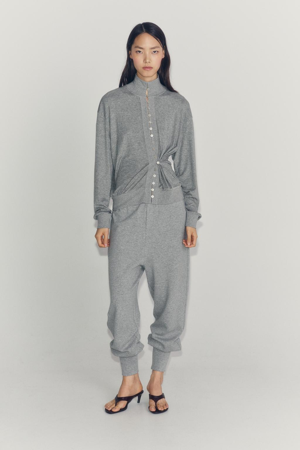 ZARA БРЮКИ С МАНЖЕТАМИ, СЕРЫЙ
