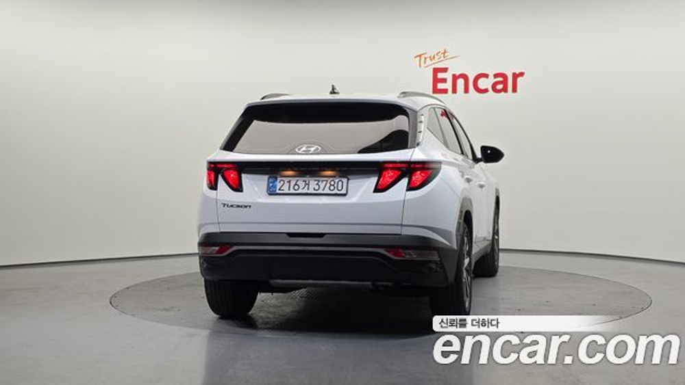 Hyundai Tucson Premium 2WD — 2022