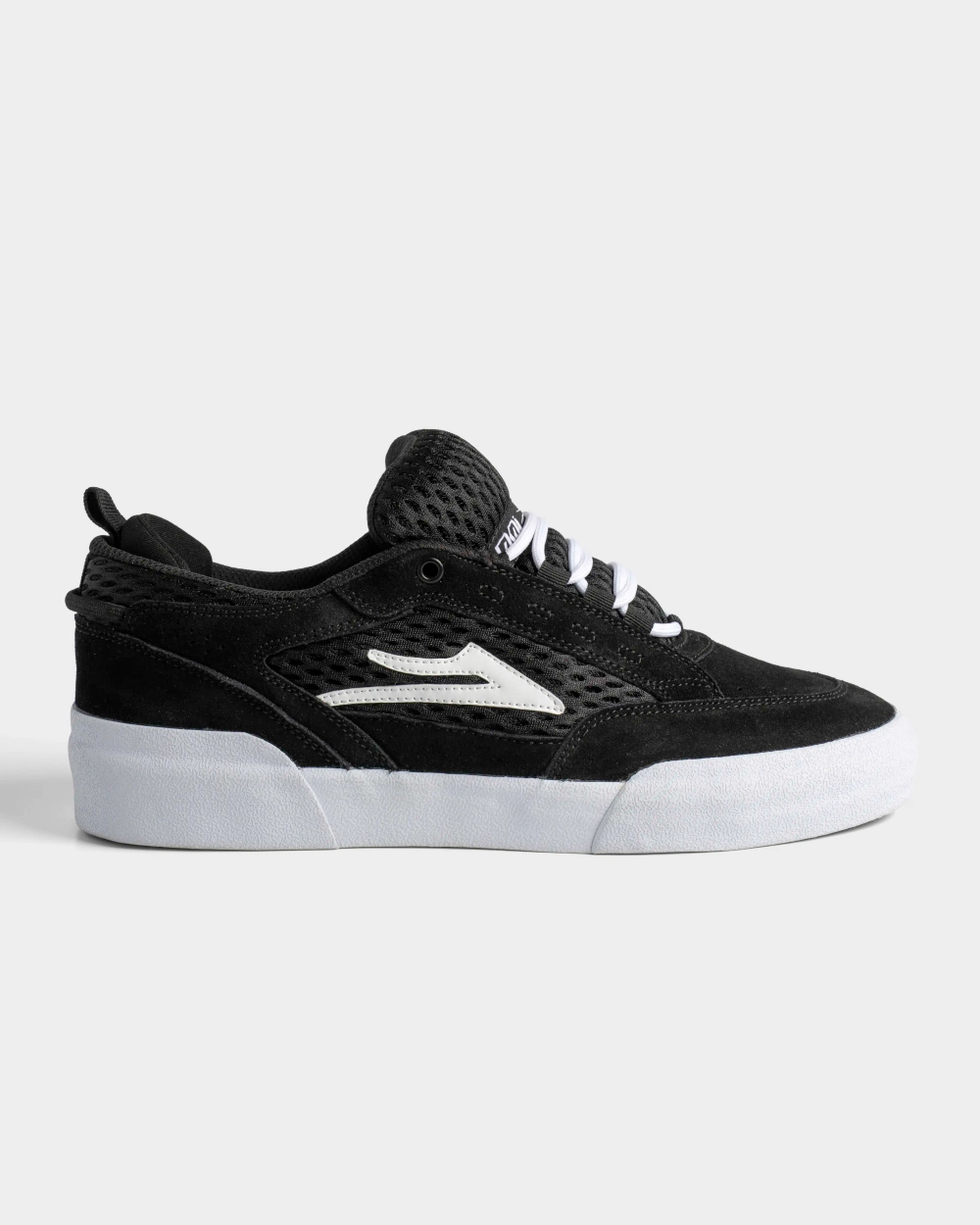 Кеды Lakai Aran: Black Suede White (Q2-26)