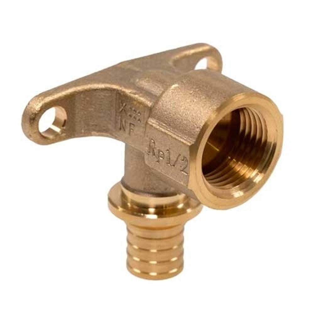 Угольник настенный ВР 20-Rp3/4" DZR латунь Рехау