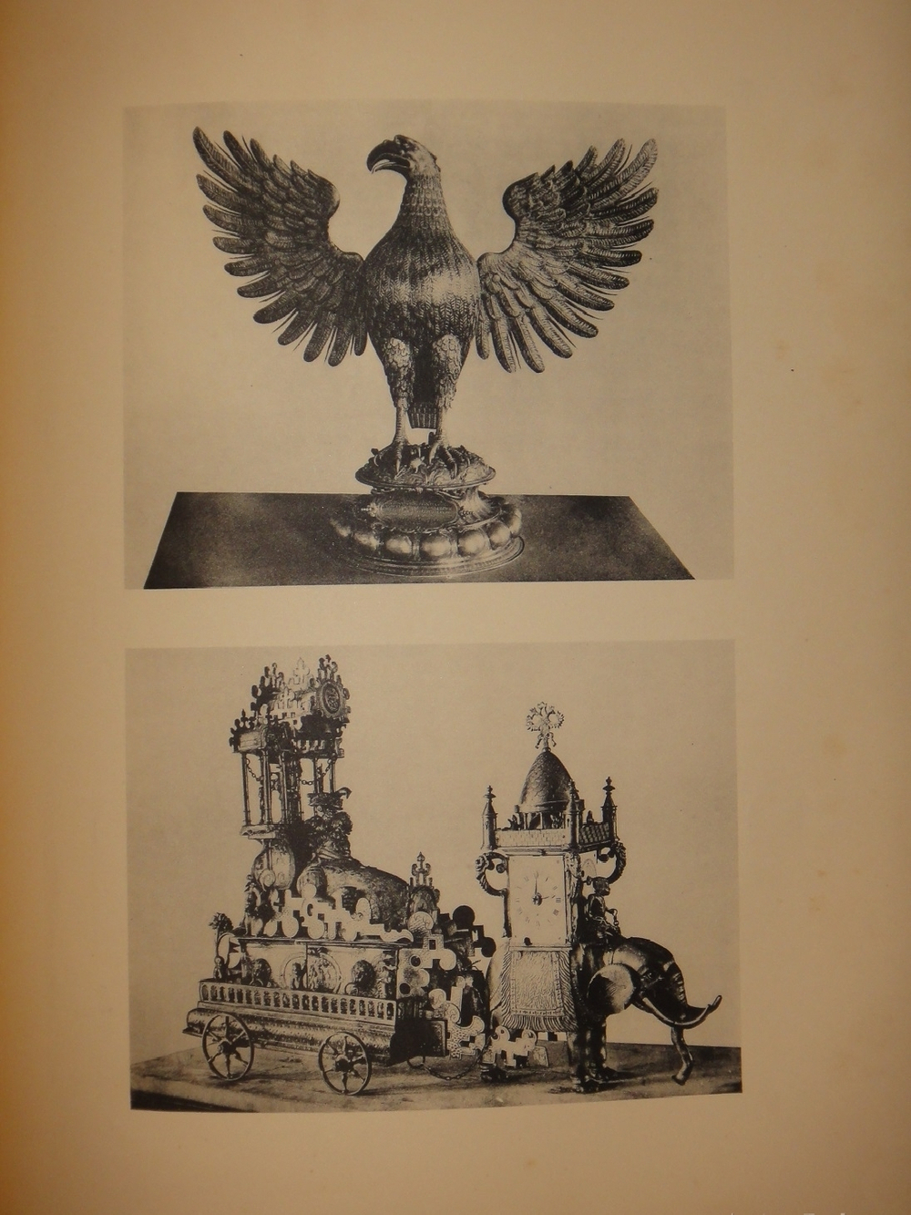 "Московский Кремль в старину и теперь. В 2-х томах". С.П.Бартенев. 1912г.