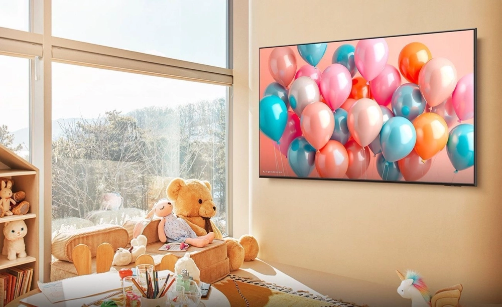 Телевизор QLED Samsung 43" QE43Q7FAAUXRU Q черный 4K Ultra HD 60Hz DVB-T2 DVB-C DVB-S2 USB WiFi Smart TV