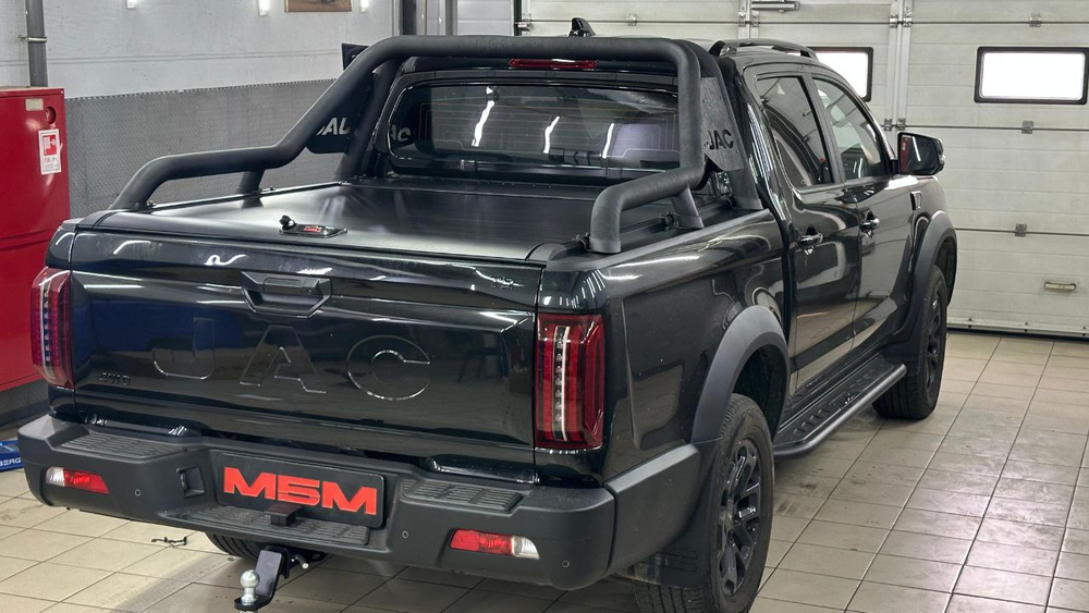 Роллета механическая на пикап JAC T9 (крышка кузова)
